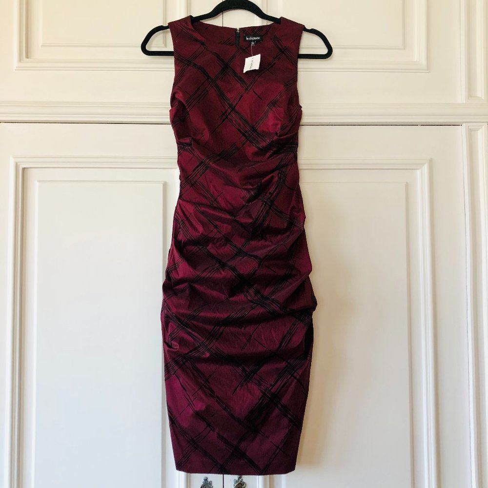 *NWT* Ruched Sleeveless Abstract Print Burgundy Dress - Made in Canada - XXS